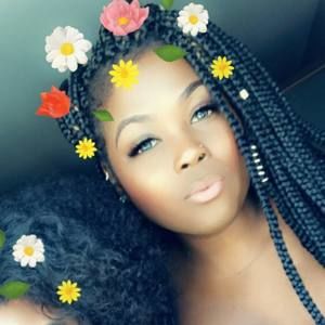 Meet your Posher, Kiki